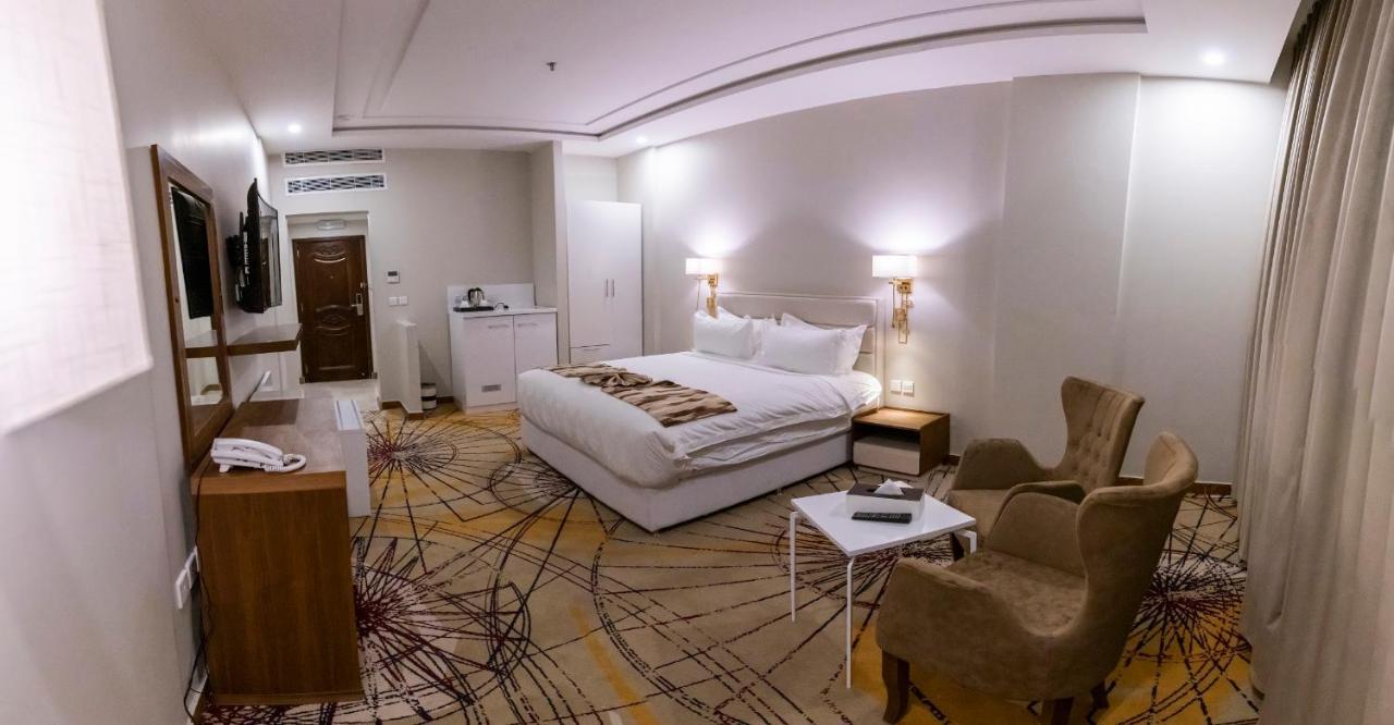 Seven Gardens Hotel 타이프 외부 사진